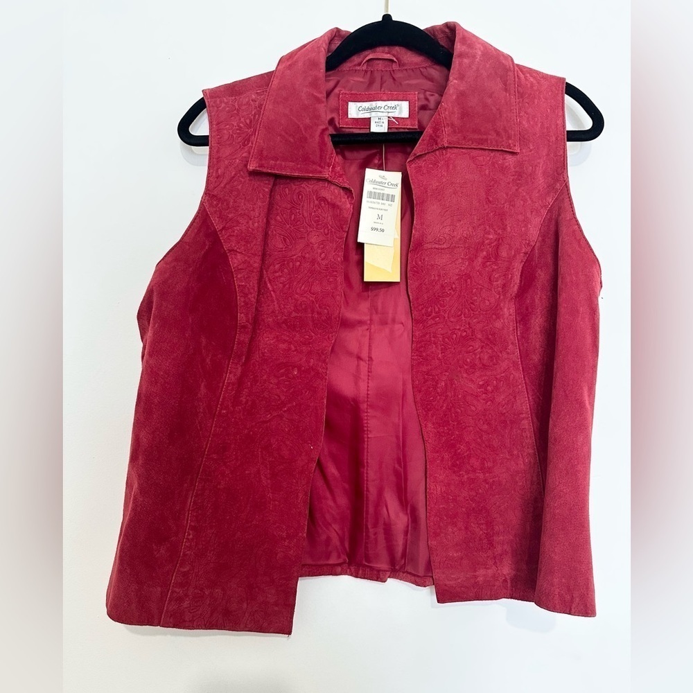 Coldwater Creek size medium leather red tooled vest sleeveless NWT